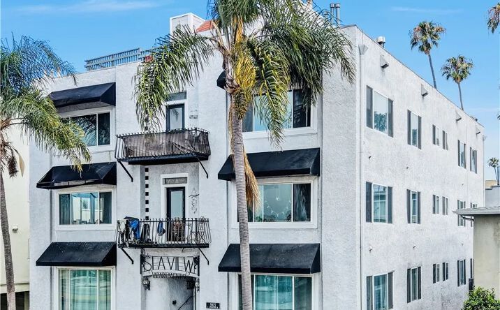 3921 E Livingston, Long Beach