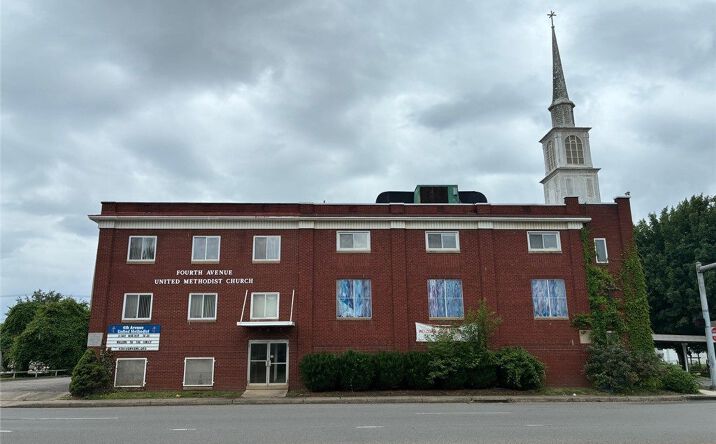 3031 Fourth Avenue, Huntington