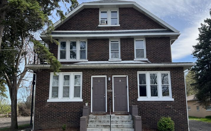 1425 10th Street, Waukegan