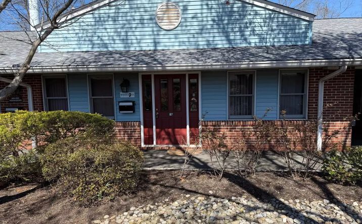 575 Cranbury Rd #B7, East Brunswick Township