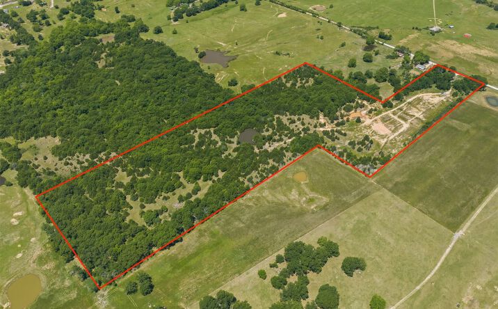 5665 County Road 1470, Ada