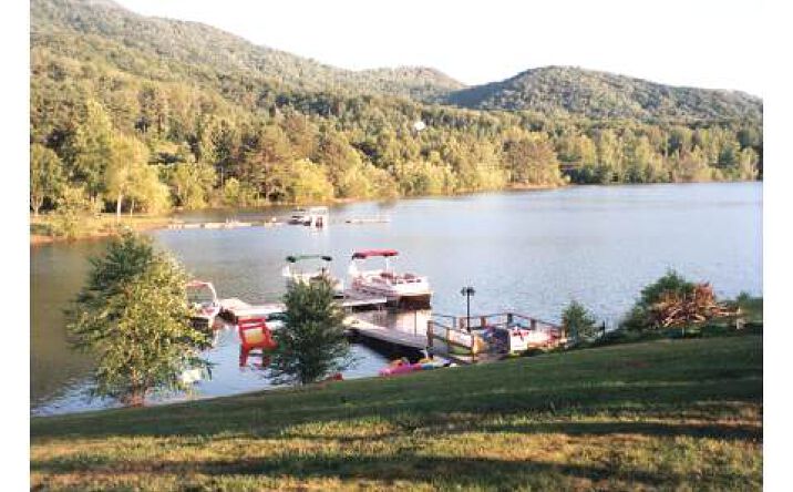 834 Lower Bell Creek Road, Hiawassee
