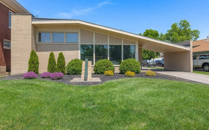 2105 Central Avenue, Middletown