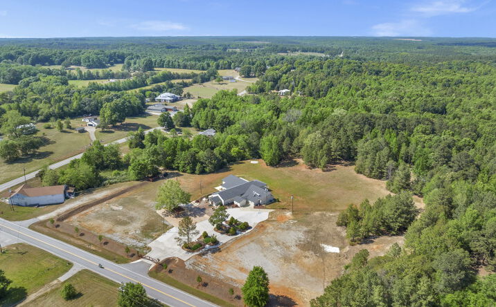 6815 SHILOH UNITY RD, LANCASTER