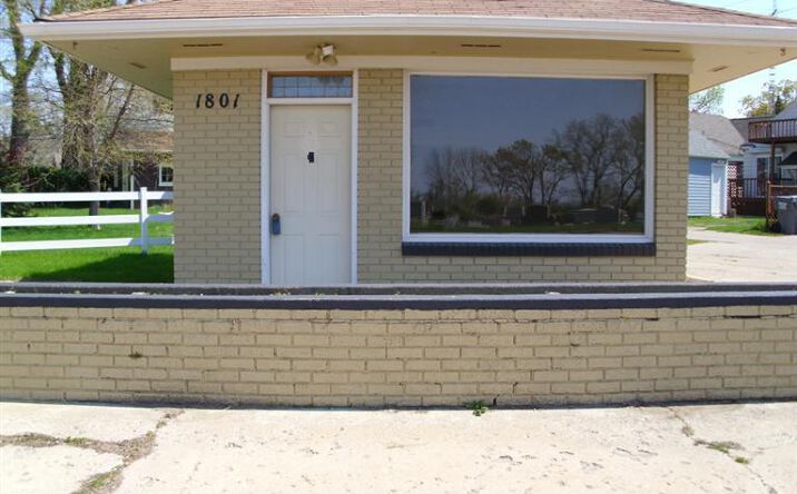 1801 Lakeshore Drive, St. Joseph