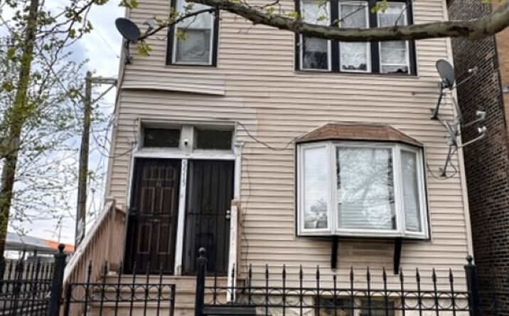 5515 S Princeton Avenue, Chicago