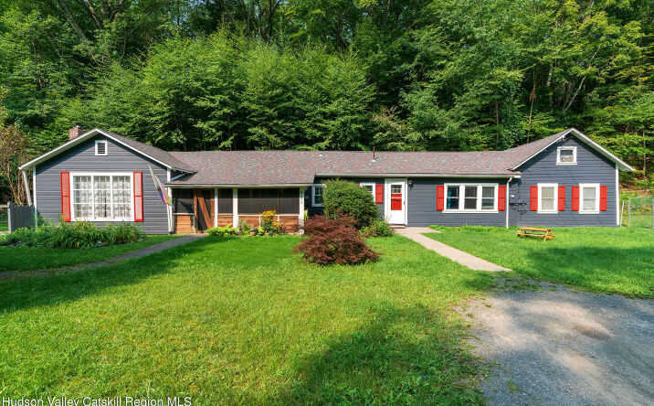 3271 Route 212, Bearsville