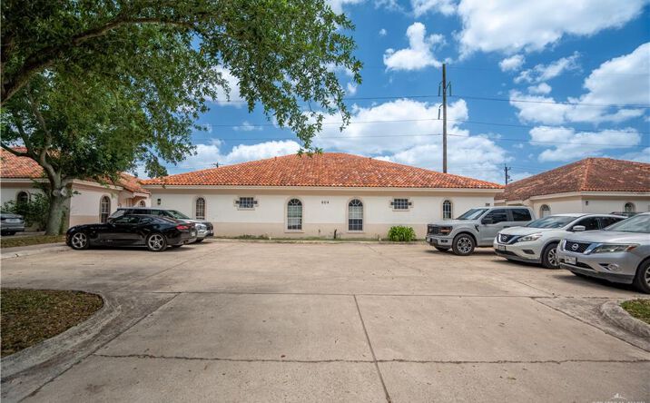 604 Buena Vista Drive, Weslaco