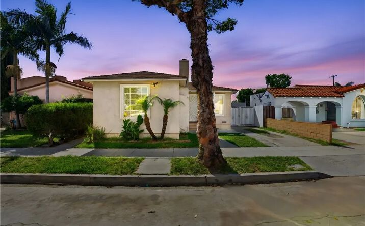 5623 Lemon Avenue, Long Beach