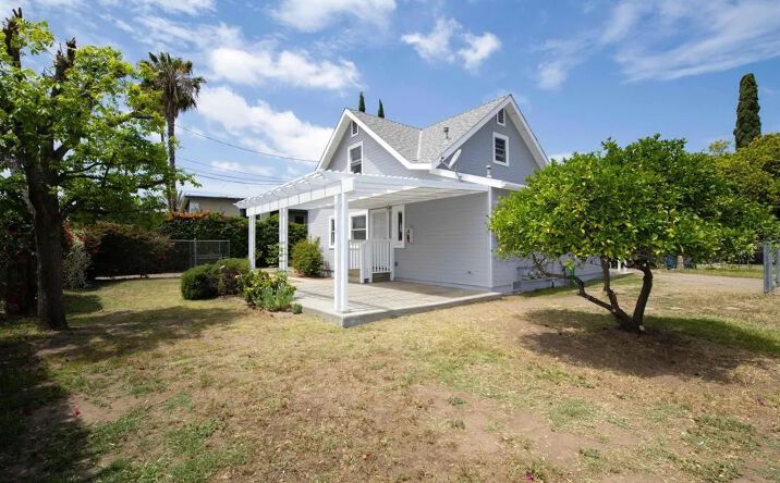 405 N Juniper Street, Escondido
