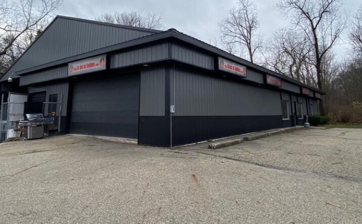 2205 W Dickman Road, Springfield