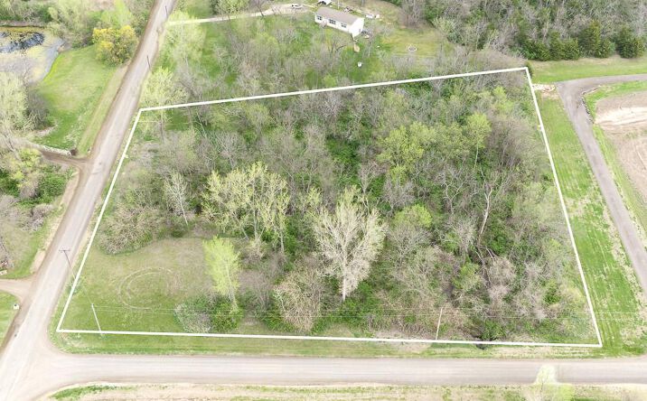 Nemaha Road, Oskaloosa