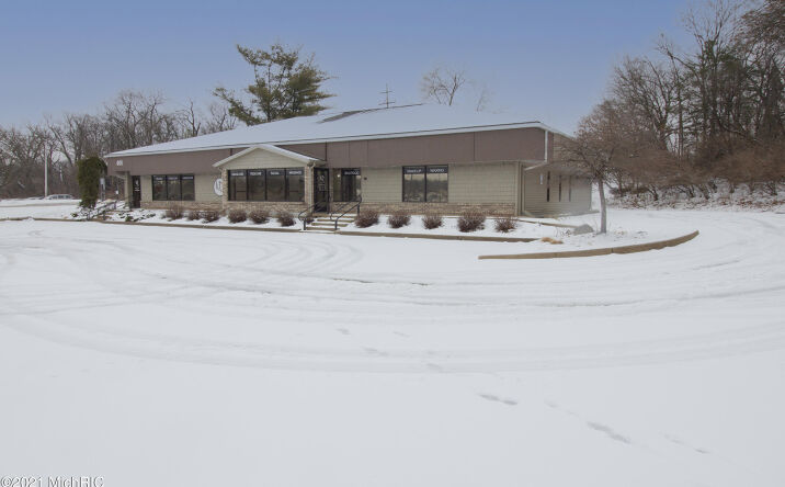 401 W Kilgore Road, Portage