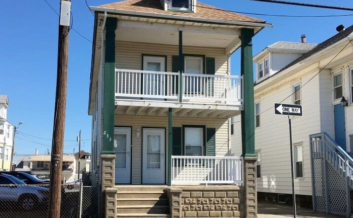 235 E Magnolia Avenue, Wildwood