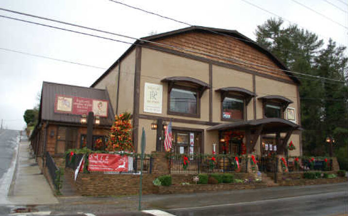 146 Depot Street, Blue Ridge