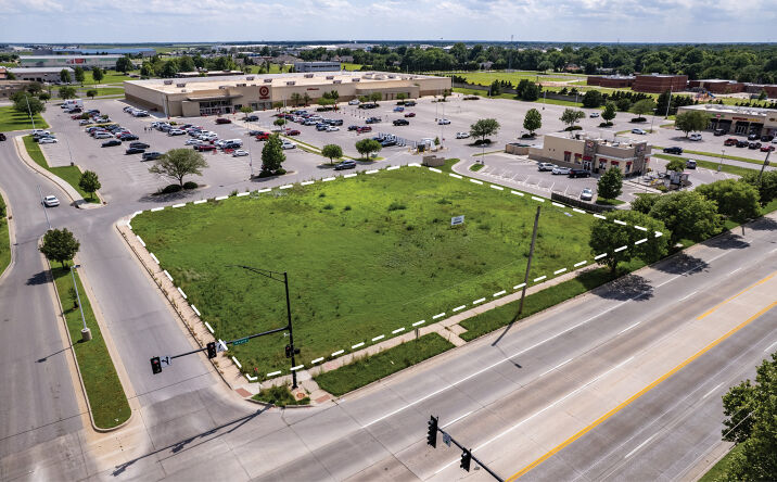 7700 West Maple Street, Wichita