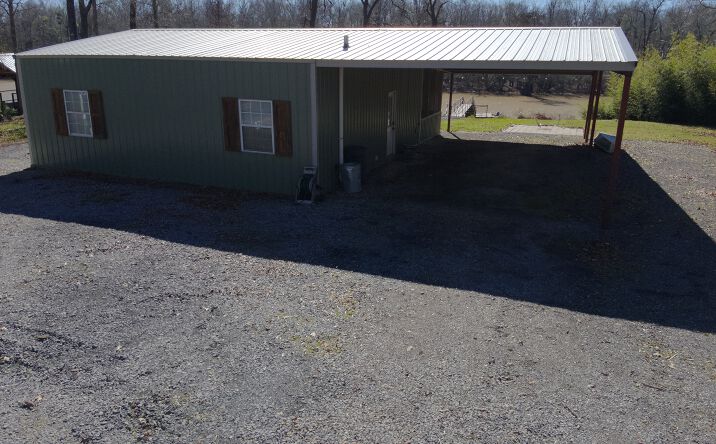 747 Par Rd 5b 33, Jonesville