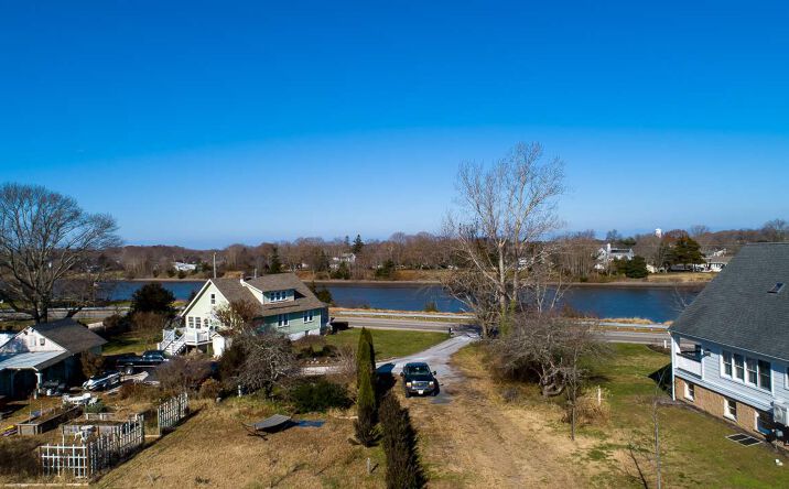712 New England Road, Lower Township