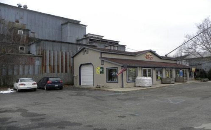 400 420 W Main, Lowell