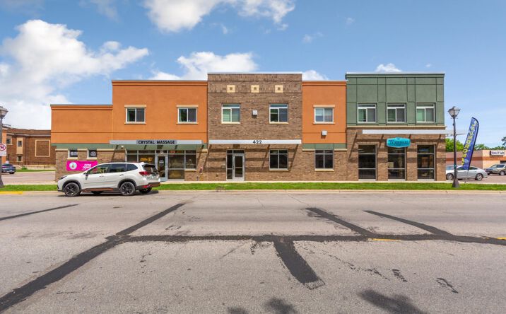422 Belgrade Ave, North Mankato