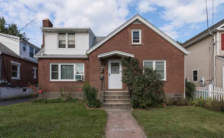 102 Catherine Street, Beacon