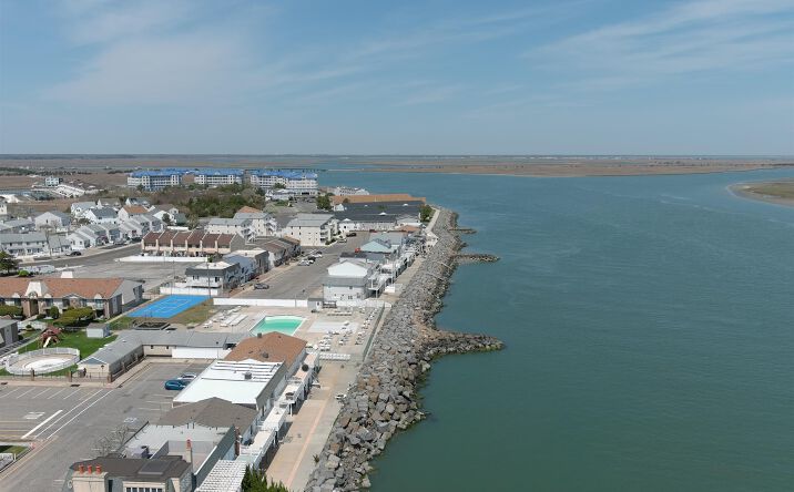 121 Seaview Court, North Wildwood
