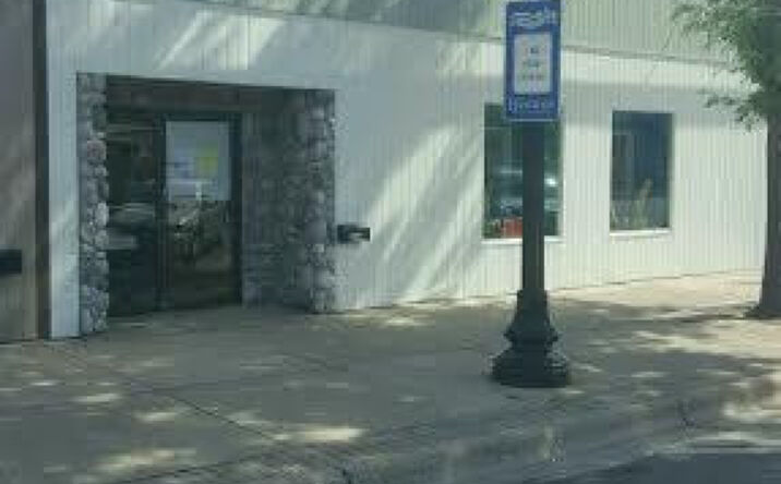 119 E State Street, Hastings