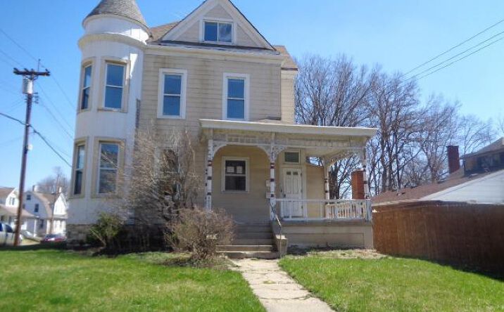 Forest Avenue, Norwood