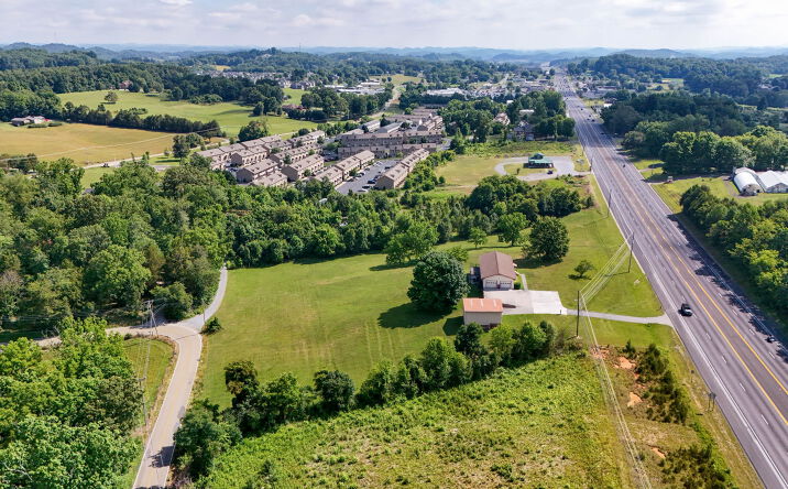 6089 Bristol Highway, Johnson City