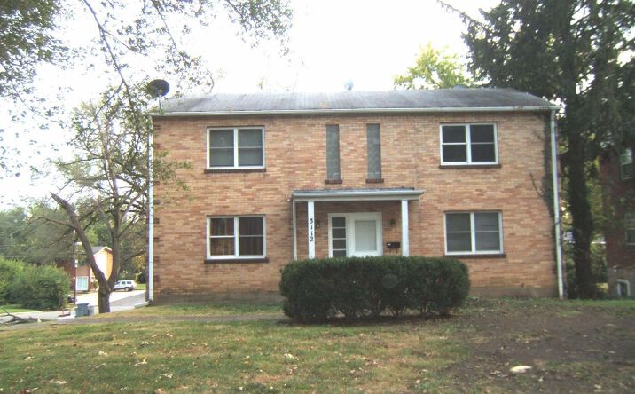 Grand Avenue, Middletown