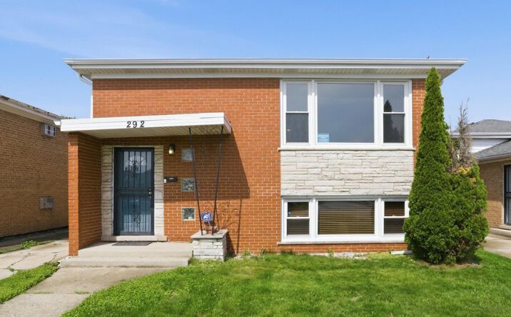 292 Bensley Avenue, Calumet City