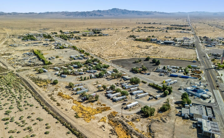 57134 California 127, Baker