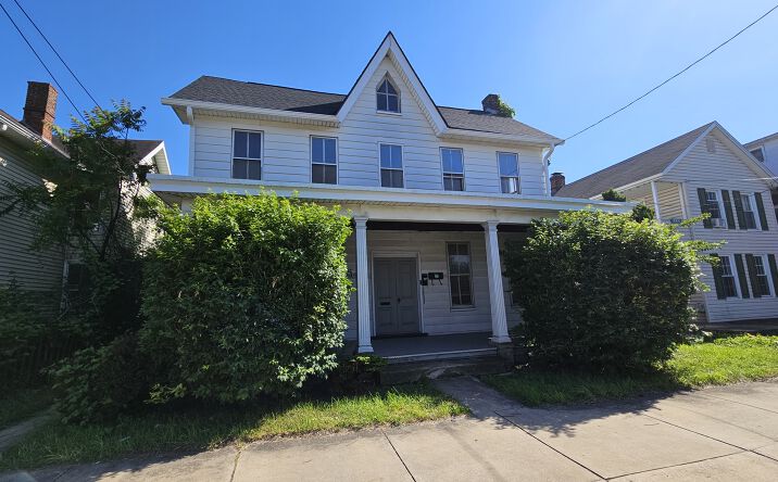 446 East Queen Street, Chambersburg