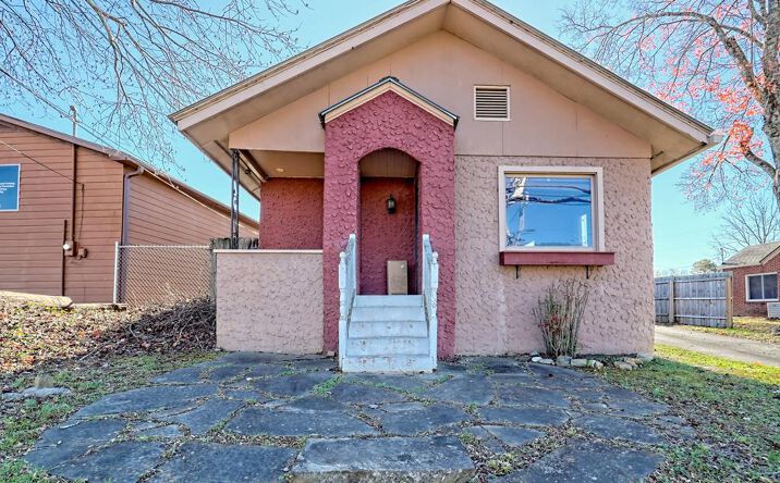324 Hill Street, Murphy