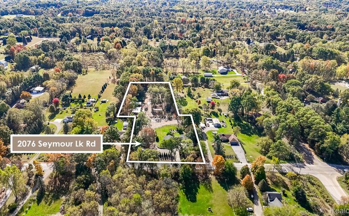 2076 Seymour Lake Road, Ortonville