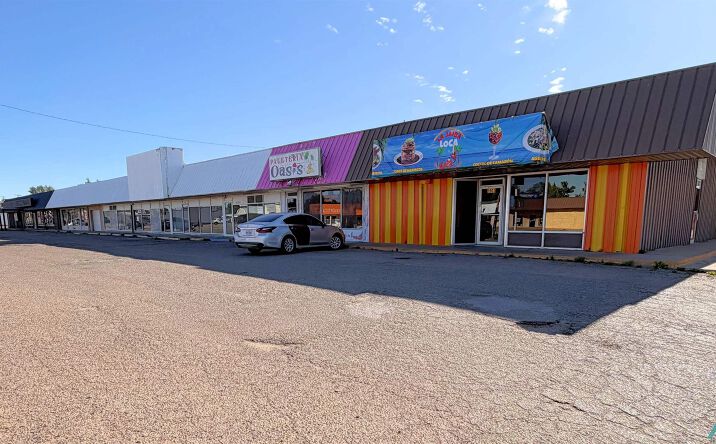 1515 N Prince St Street, Clovis