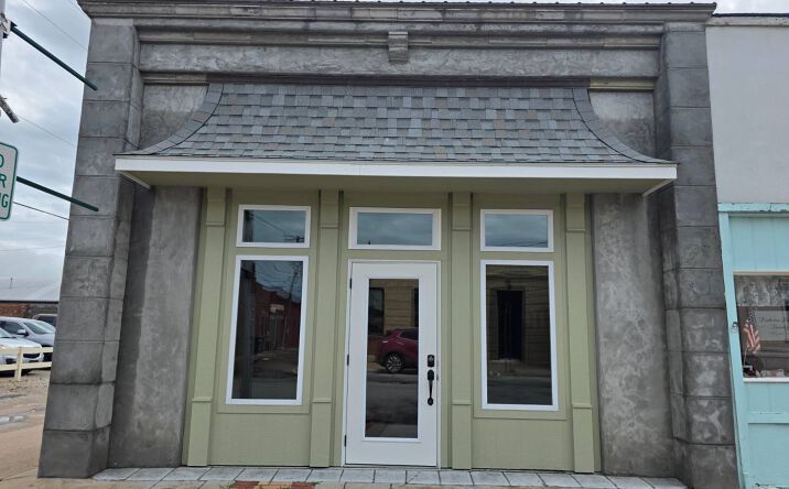 112 E. 1st, Ellsworth