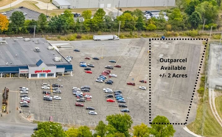 2700 MAHONING AVE NW, WARREN