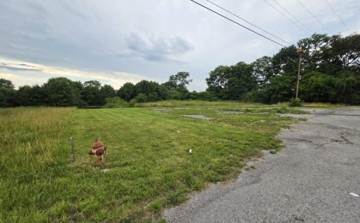 140 Laralan Ave., Frankfort