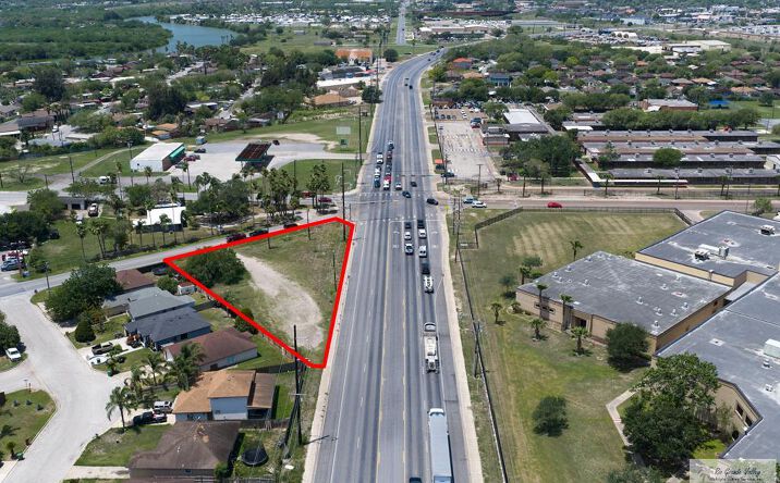802 Benson Dr., Brownsville