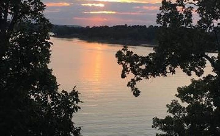 59 Edge Water Road, Eufaula