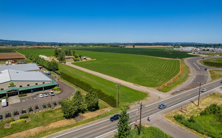 12033 Ehlen Rd NE, Aurora