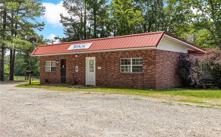 10381 N 7 Highway, Harrison