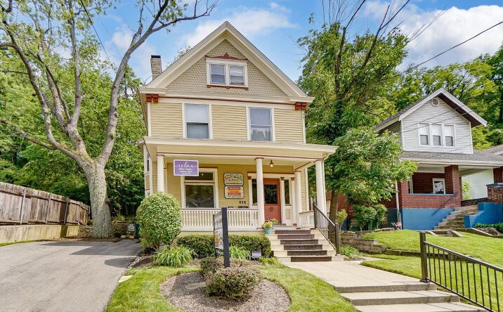 Delta Avenue, Cincinnati