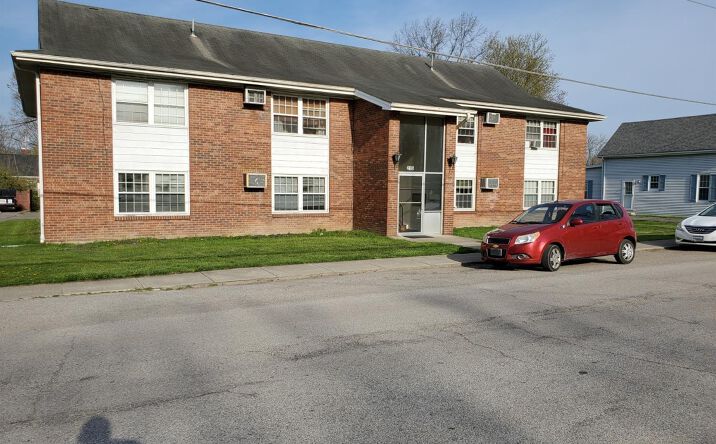N East Street, Bethel