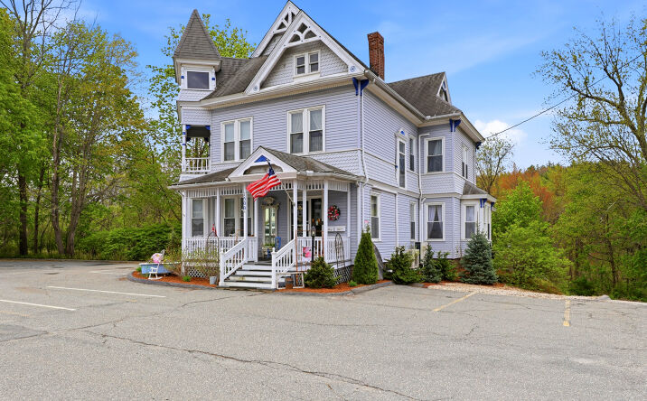 1500 North Main Street, Palmer