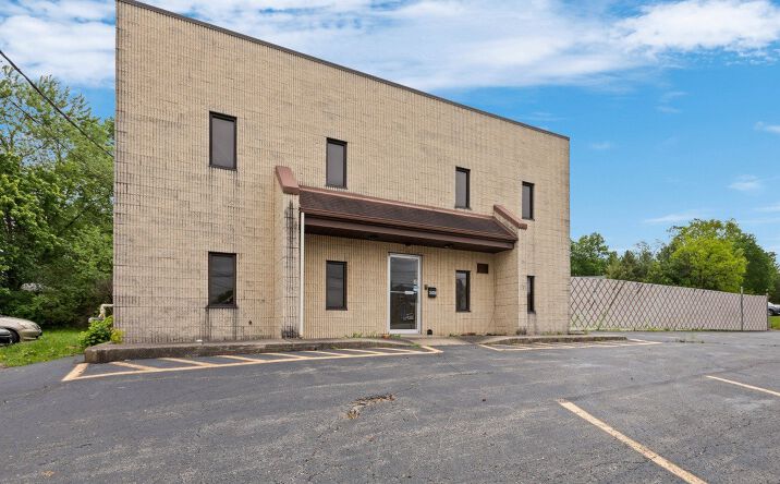 4343 Mahoning Ave, Austintown