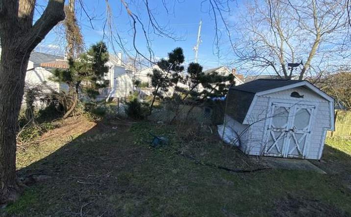 411 West Oak Avenue, Wildwood