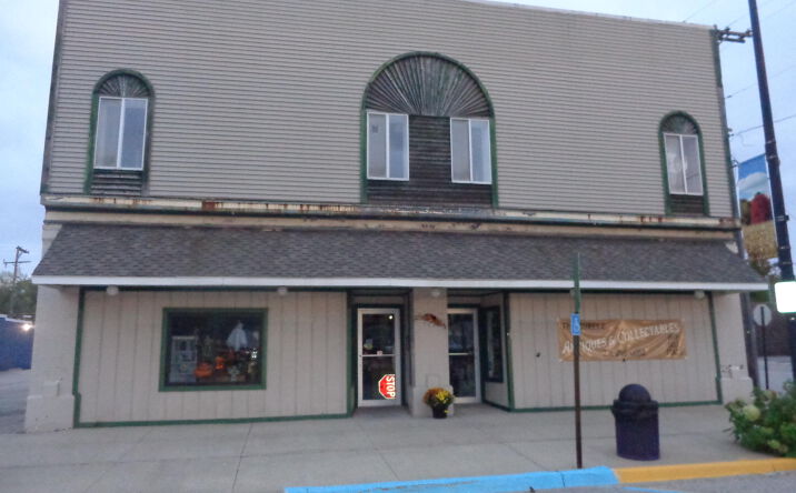 162 N Michigan Avenue, Shelby
