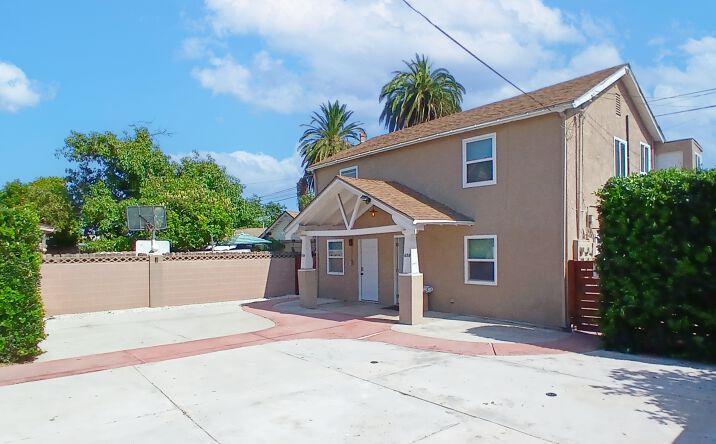 626 East 3rd Street, Santa Ana